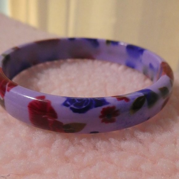 Pretty Lavender Floral Bangle Bracelet - Picture 3 of 6